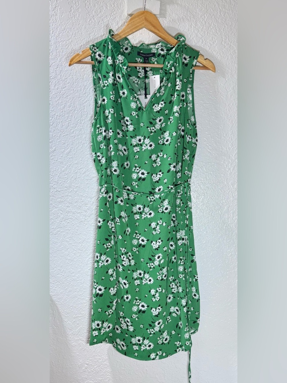 41 Hawthorn Green Floral Dress NWT Sleeveless Tie Waist Size M
